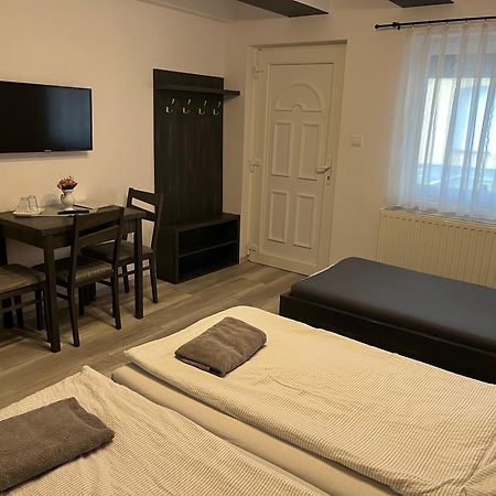 Belvarosi Rezidencia Pápa المظهر الخارجي الصورة
